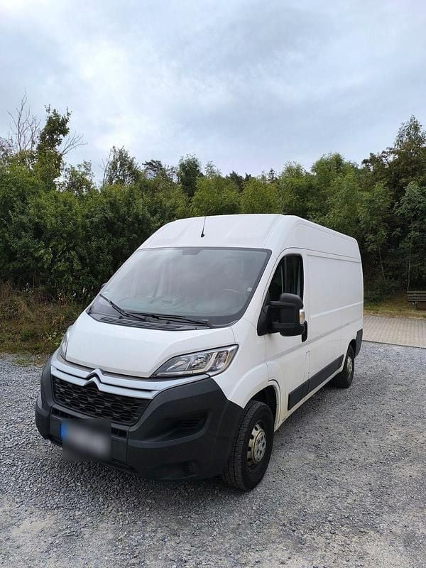 Weiß Gebraucht 2019 Citroën Jumper Proline Van / Kleinbus | 15.600 € (Superpreis) - Bild 1/4