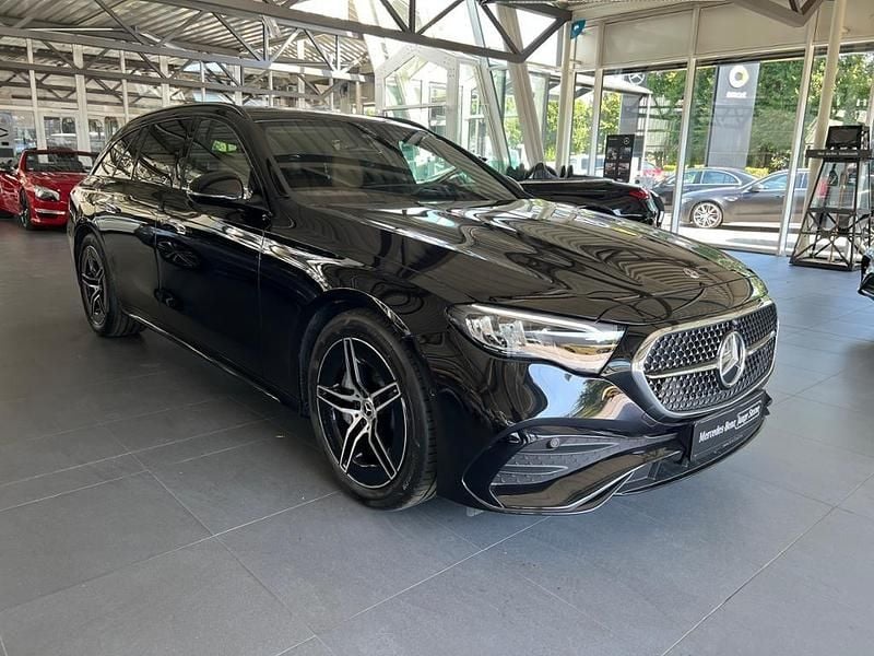 Gebraucht Mercedes E200 AMG 204 PS (150 kW) 2023 Obsidianschwarz metallic Kombi