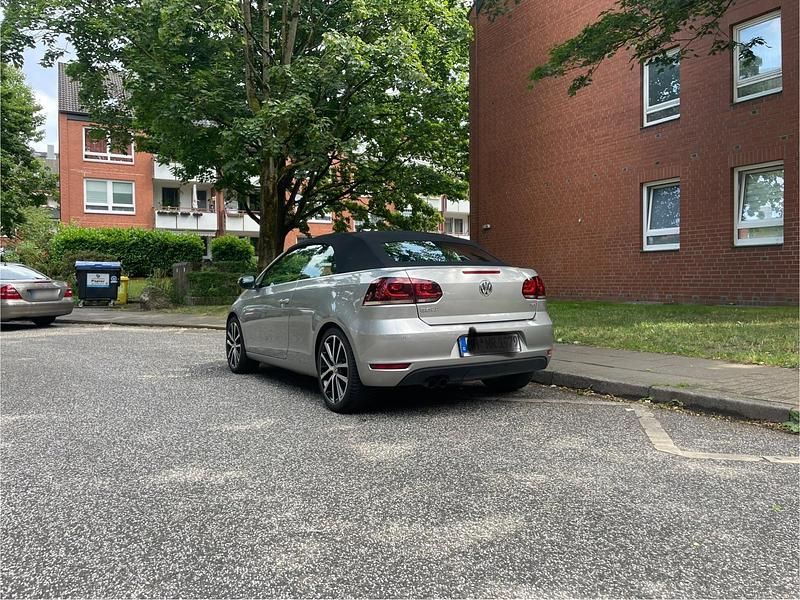 Gebraucht VW Golf 160 PS (117 kW) 2011 Silber Cabrio