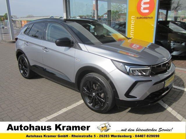 Quarzsilber (metallic) Gebraucht 2024 Opel Grandland X SUV | 25.980 € (Fairer Preis) - Bild 1/4
