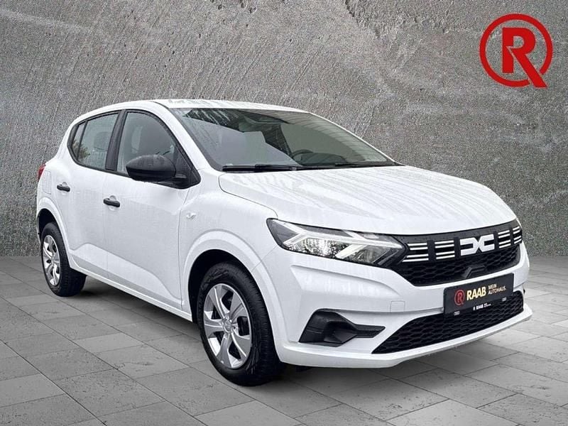 Neu Dacia Sandero Essentiel 91 PS (66 kW) 2025 Weiss Limousine