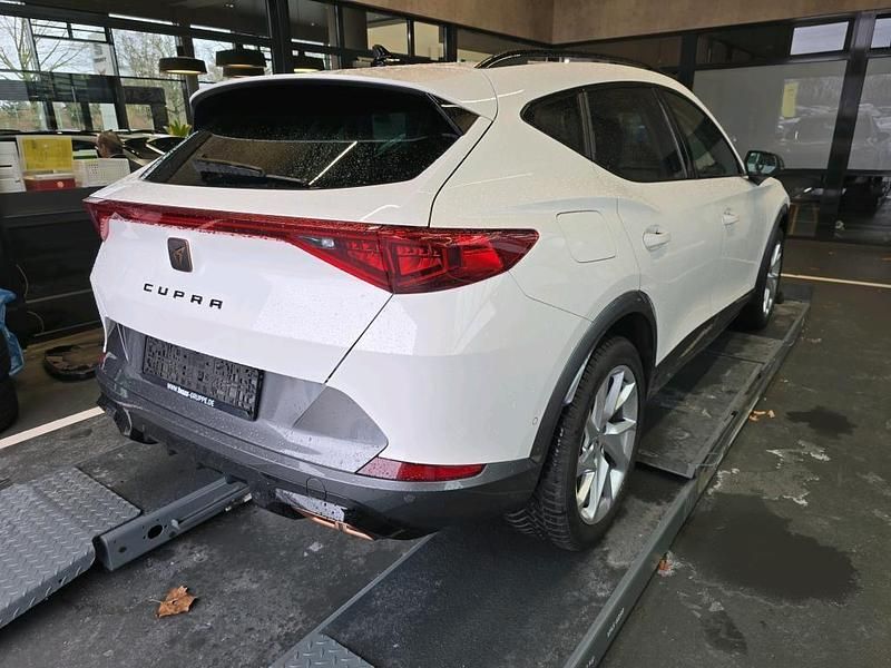 Gebraucht Cupra Formentor 204 PS (150 kW) 2023 "candy" weiss SUV