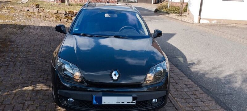 Schwarz Gebraucht 2009 Renault Laguna GrandTour GT Kombi | 3.000 € (Fairer Preis) - Bild 1/4