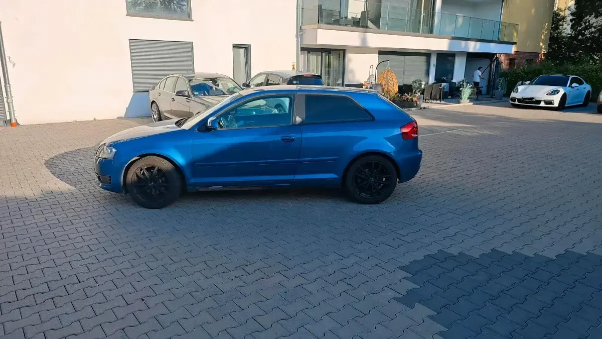 Gebraucht Audi A3 105 PS (77 kW) 2009 Blau Kleinwagen