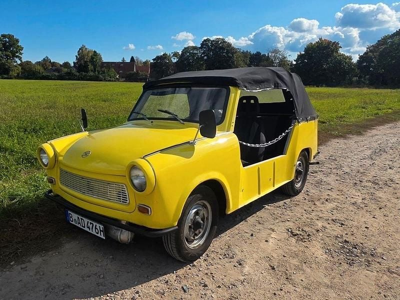 Gebraucht Trabant 601 26 PS (19 kW) 1970 Gelb Cabrio