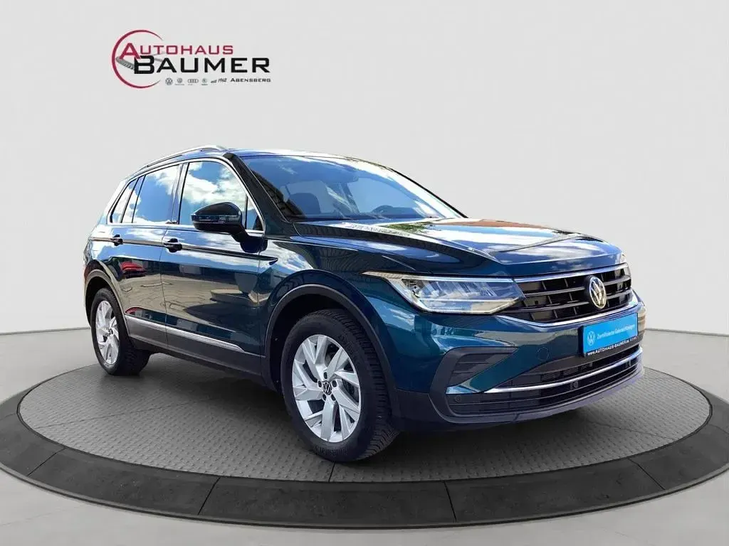 Gebraucht VW Tiguan Move 131 PS (96 kW) 2024 Blaublau SUV
