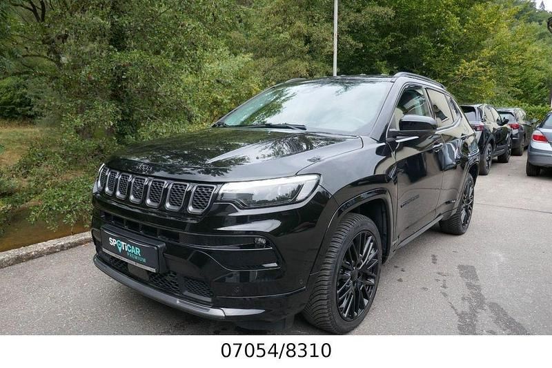 Schwarz Gebraucht 2023 Jeep Compass SUV | 26.775 € (Guter Preis) - Bild 1/4