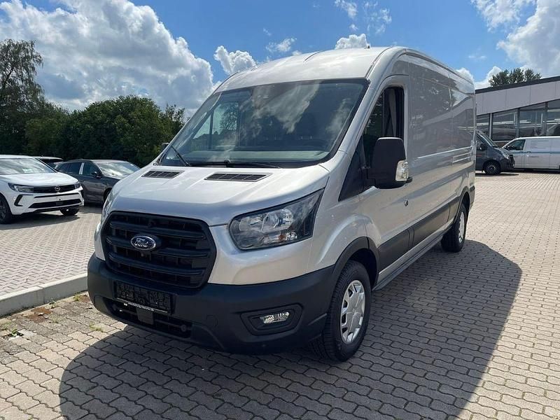 Gebraucht Ford Transit Trend 131 PS (96 kW) 2024 Polarsilber metallic Limousine