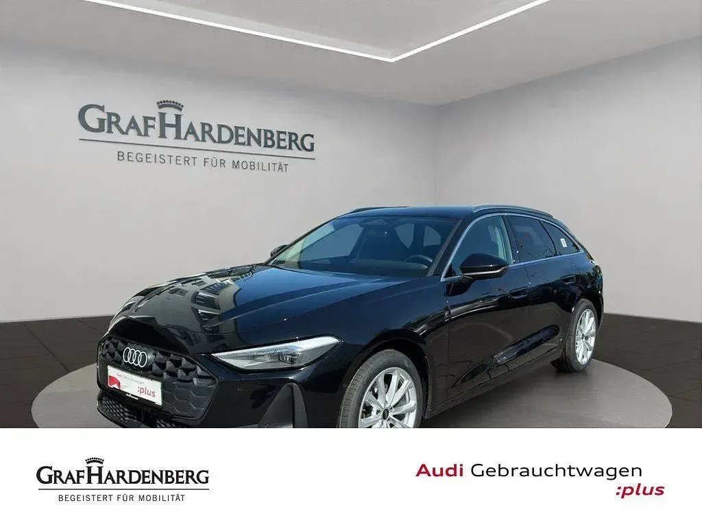 Gebraucht Audi A5 Ambiente 204 PS (150 kW) 2025 Mythosschwarz metallic Kombi