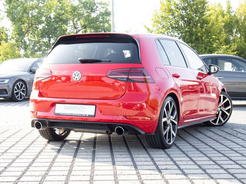 Gebraucht VW Golf VII GTI 230 PS (169 kW) 2017 Rot Kleinwagen