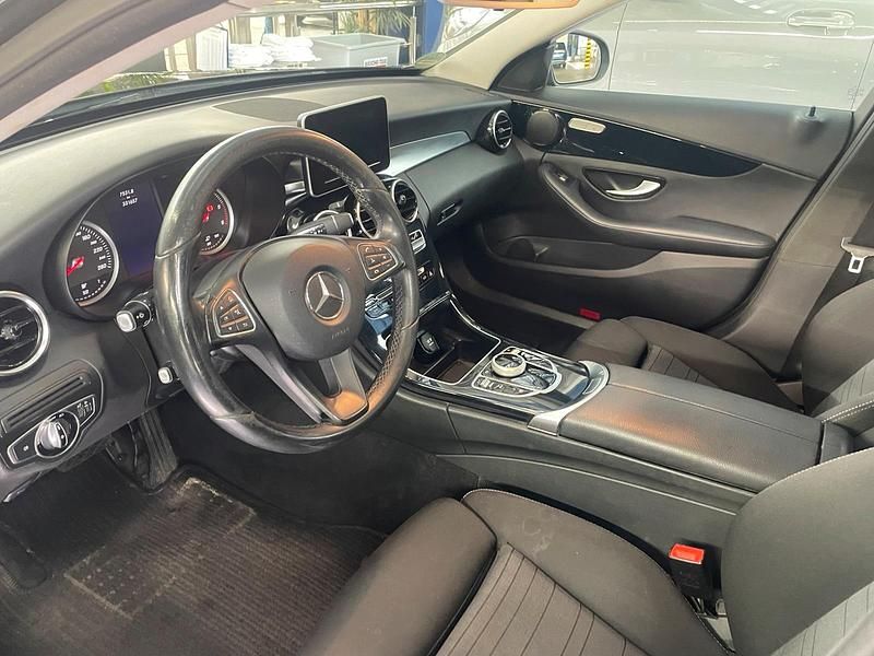 Gebraucht Mercedes C220 170 PS (125 kW) 2016 Schwarz Kombi