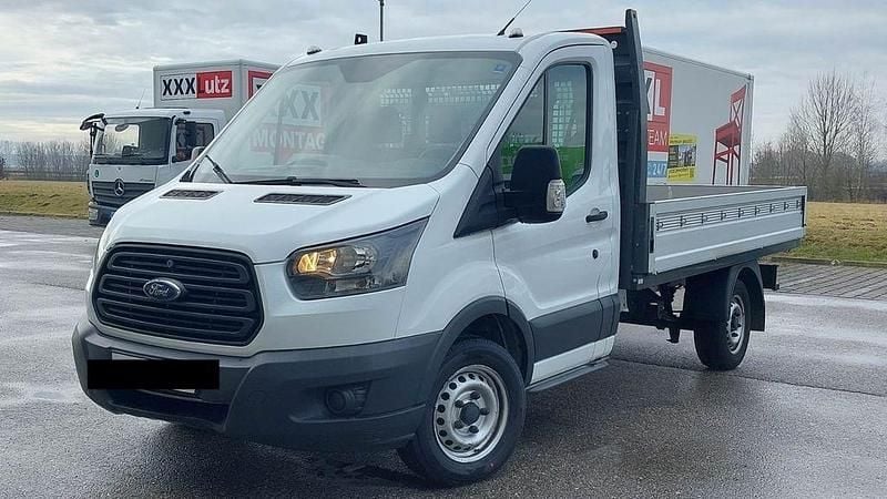 Weiß Gebraucht 2018 Ford Transit SUV | 15.490 € (Fairer Preis) - Bild 1/4