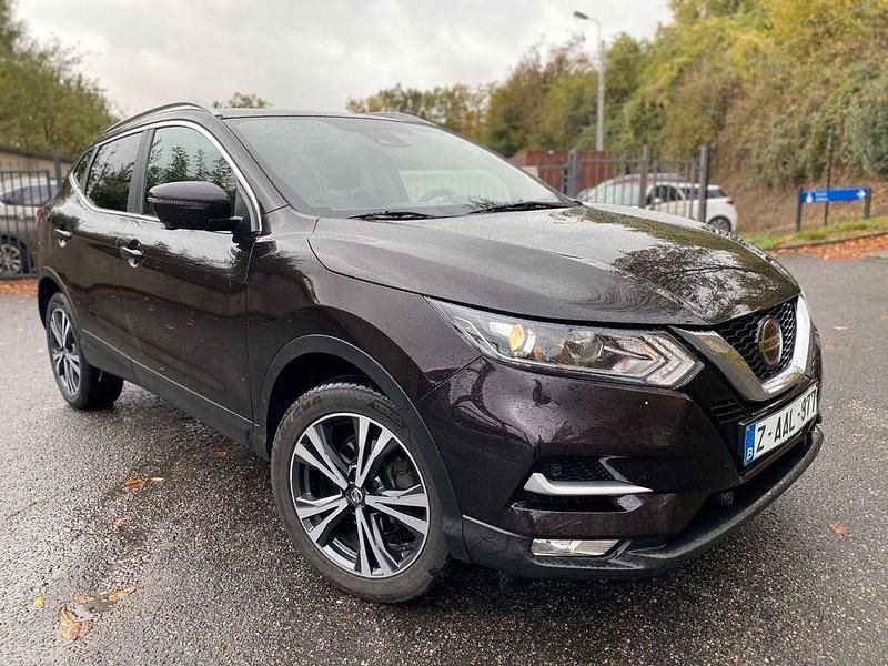 Violett Gebraucht 2019 Nissan Qashqai SUV | 10.499 € (Superpreis) - Bild 1/4