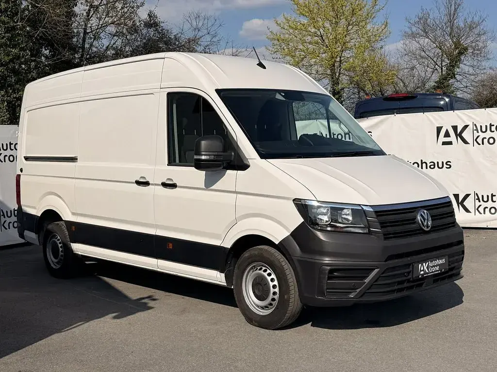 Second-hand VW Crafter 140 CP (102 kW) 2021 Alb Van