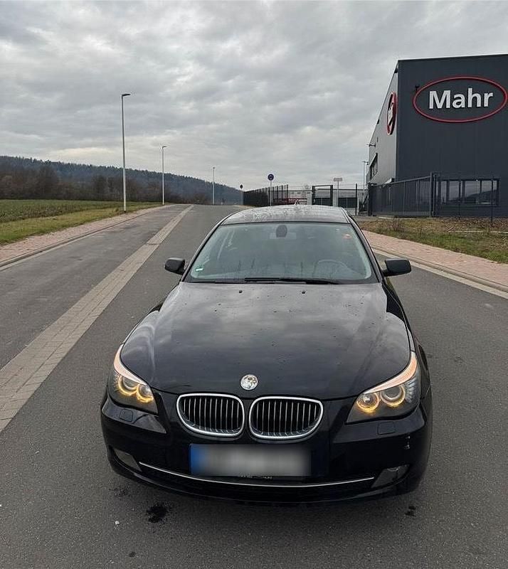 Schwarz Gebraucht 2008 BMW 523 Advantage Kombi | 5.500 € (Fairer Preis) - Bild 1/4