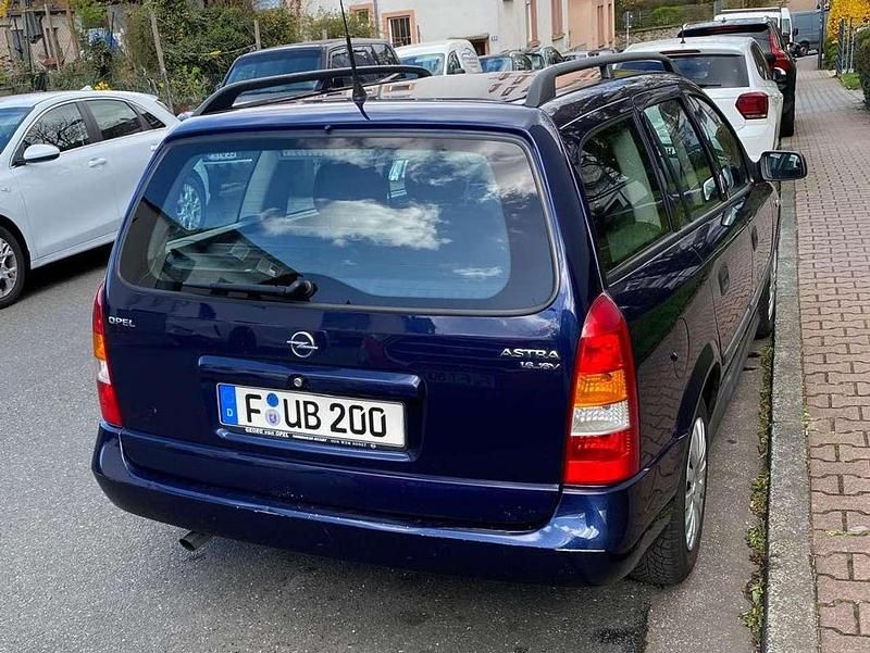 Gebraucht Opel Astra 101 PS (74 kW) 1999 Blau Kombi