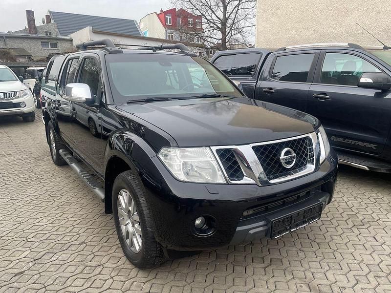 Gebraucht Nissan Navara 231 PS (169 kW) 2016 Schwarz Pickup