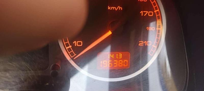 Gebraucht Peugeot 206 Tendance 109 PS (80 kW) 2005 Limousine