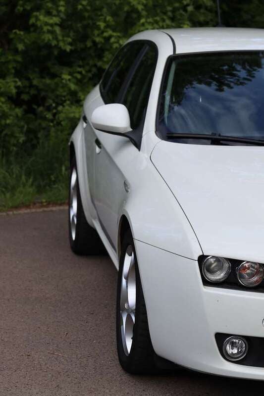 Gebraucht 2010 Alfa Romeo 159 Kombi | 1.999 € (Guter Preis) - Bild 1/4