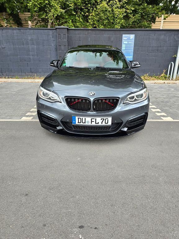 Rot Gebraucht 2015 BMW M235 Performance Coupé | 20.300 € (Etwas zu teuer) - Bild 1/4