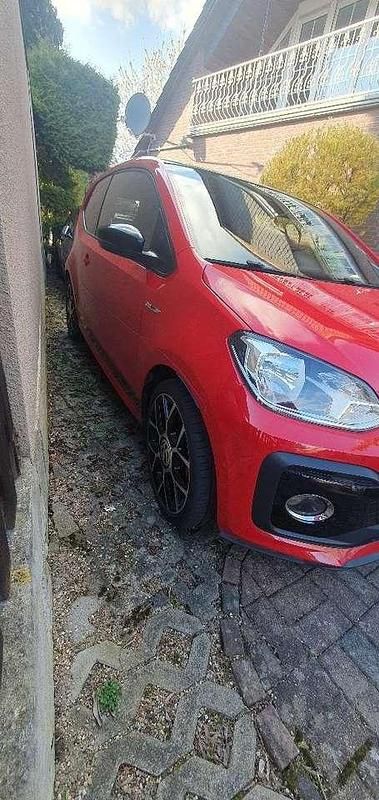 Gebraucht VW up! Beats 116 PS (85 kW) 2019 Rot Kleinwagen