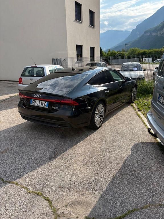 Schwarz Gebraucht 2020 Audi A7 Sport Kleinwagen | 27.900 € (Guter Preis) - Bild 1/4