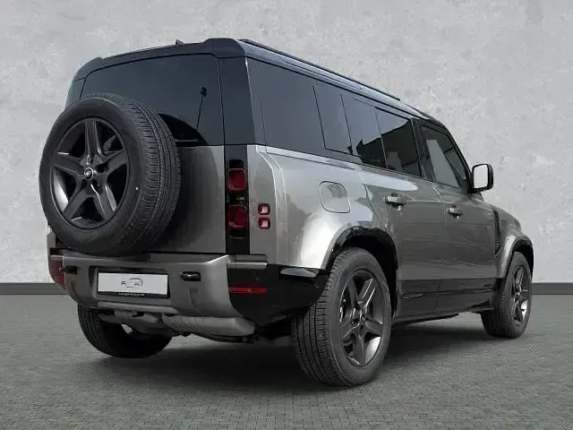 Gebraucht Land Rover Defender HSE 249 PS (183 kW) 2025 Silber SUV
