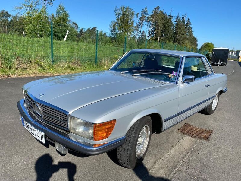 Silber Gebraucht 1975 Mercedes SLC280 Coupé | 20.900 € - Bild 1/4