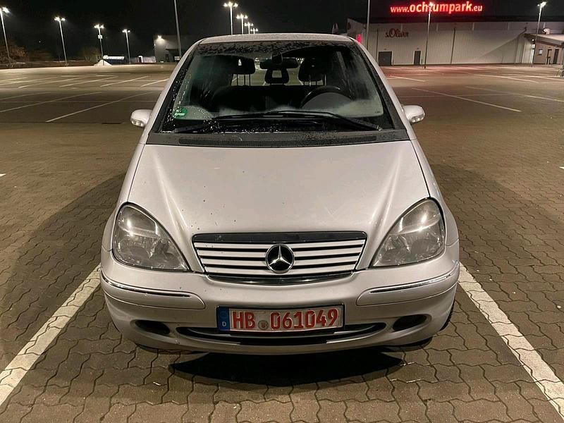 Gebraucht Mercedes A190 125 PS (91 kW) 2004 Silber Kleinwagen