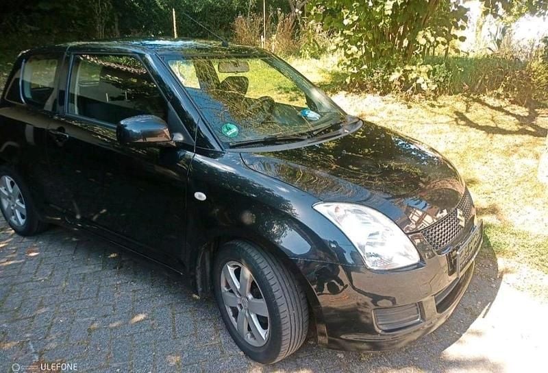 Schwarz Gebraucht 2009 Suzuki Swift Kleinwagen | 1.450 € (Guter Preis) - Bild 1/4