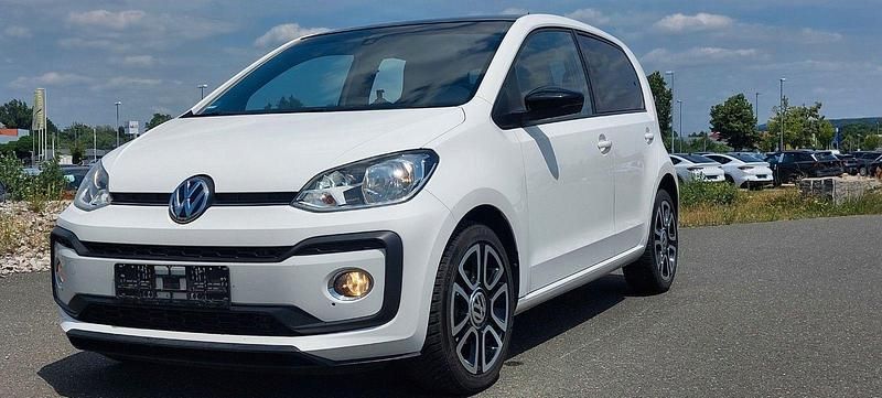 Weiß Gebraucht 2017 VW up! Kleinwagen | 11.499 € (Etwas zu teuer) - Bild 1/4