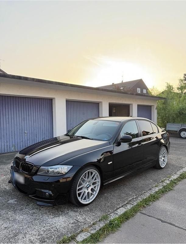 Gebraucht BMW 320 Efficient Dynamics 2010 Schwarz Limousine