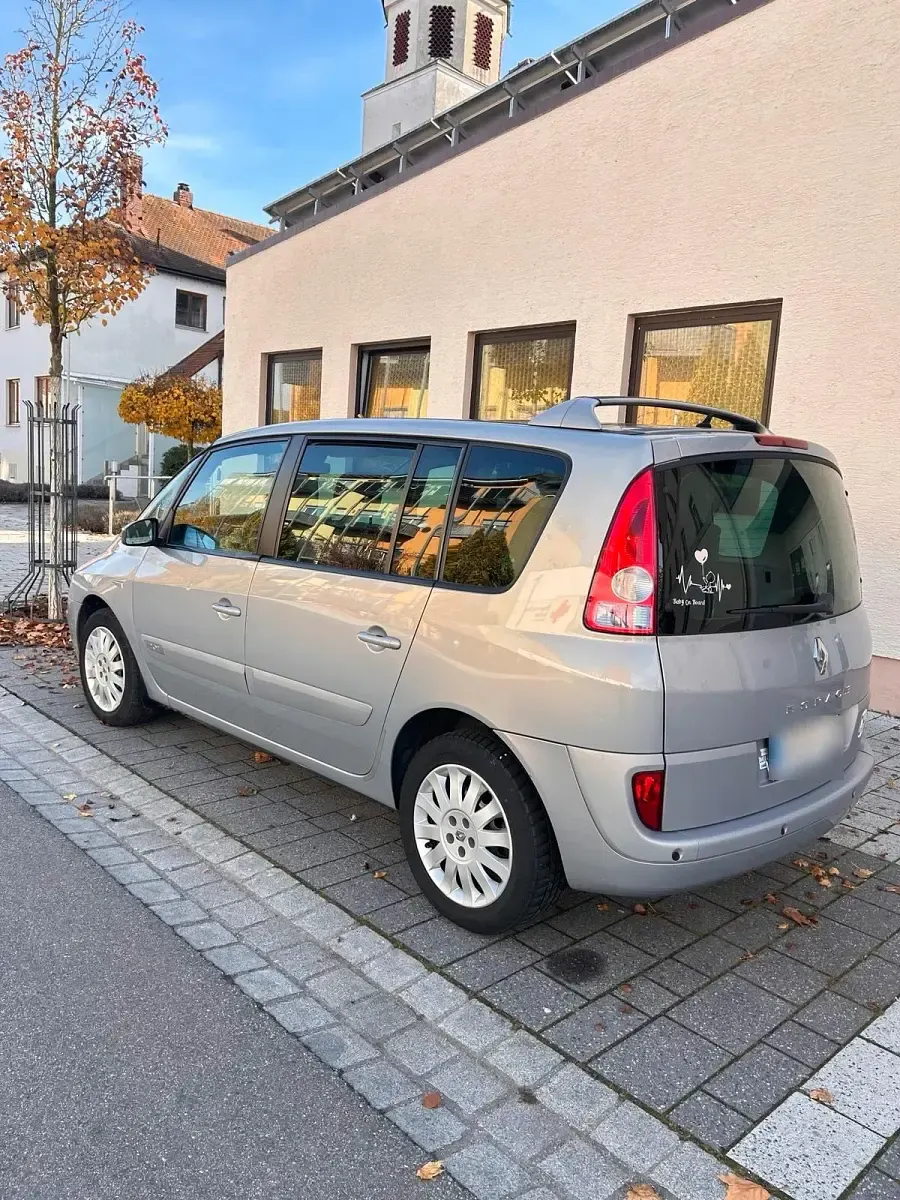 Gebraucht Renault Espace 170 PS (125 kW) 2005 Grün Van / Kleinbus