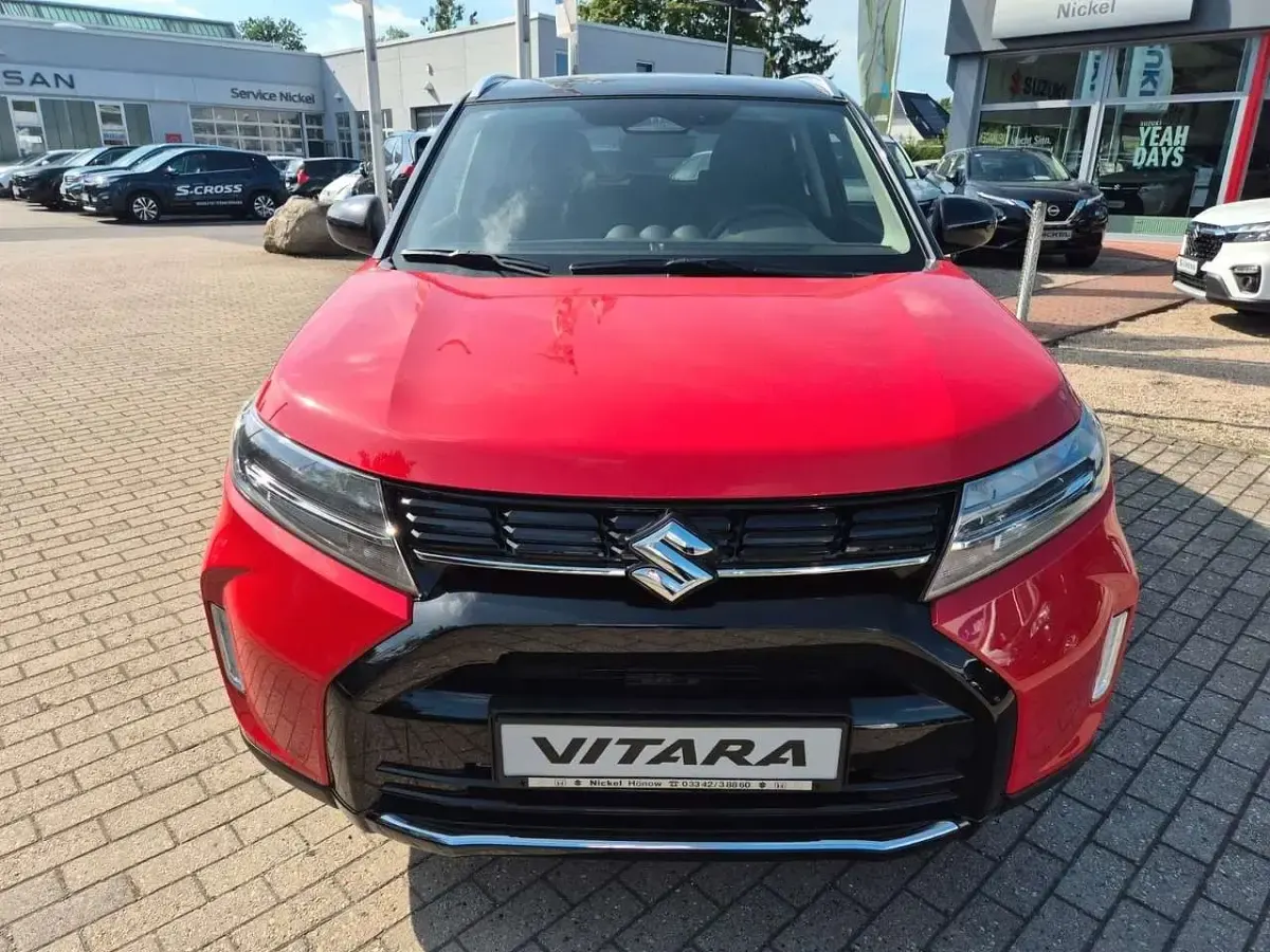 Neu Suzuki Vitara Comfort 110 PS (80 kW) 2026 Rot SUV