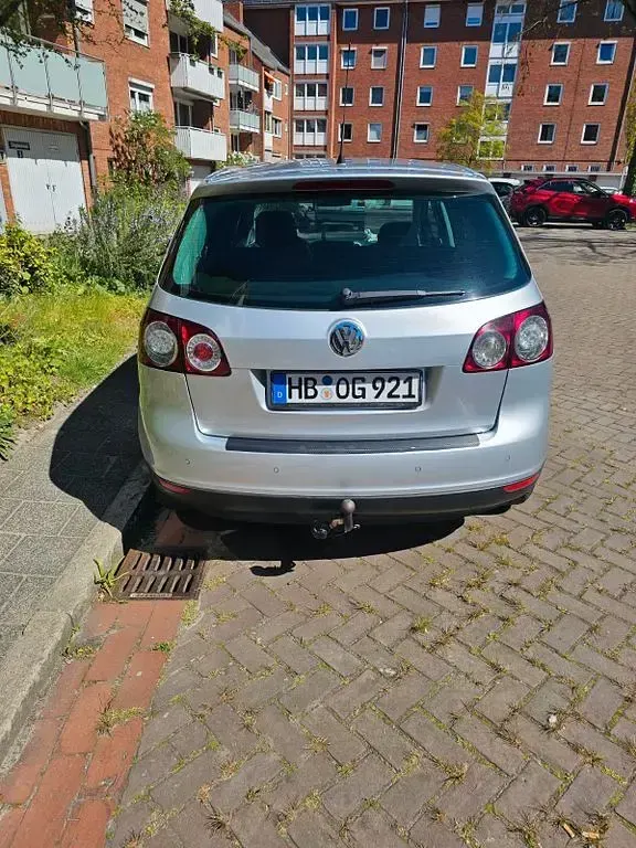 Używany VW Golf Plus Cross 105 KM (77 kW) 2007 Szary Minivan