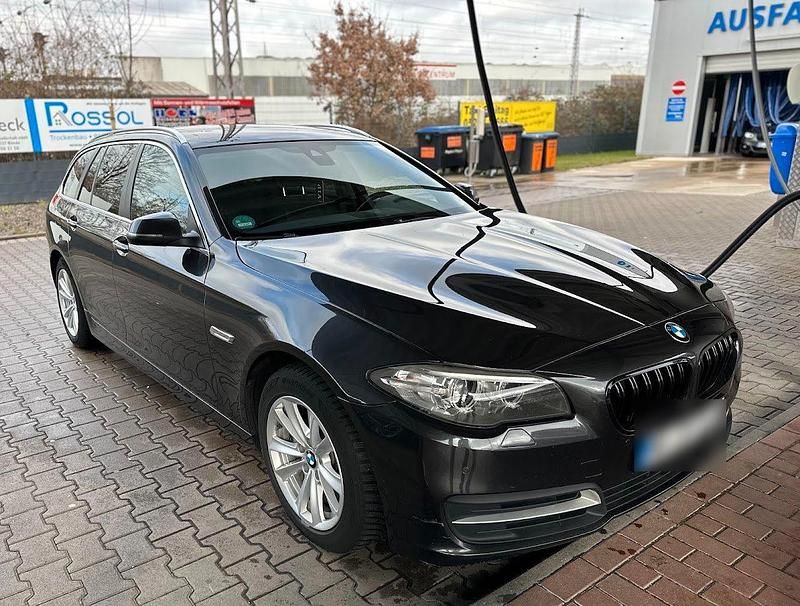 Gebraucht BMW 525 218 PS (160 kW) 2016 Grau Kombi