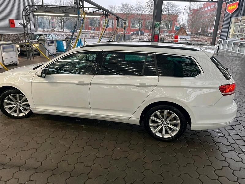 Gebraucht VW Passat 190 PS (139 kW) 2017 Limousine