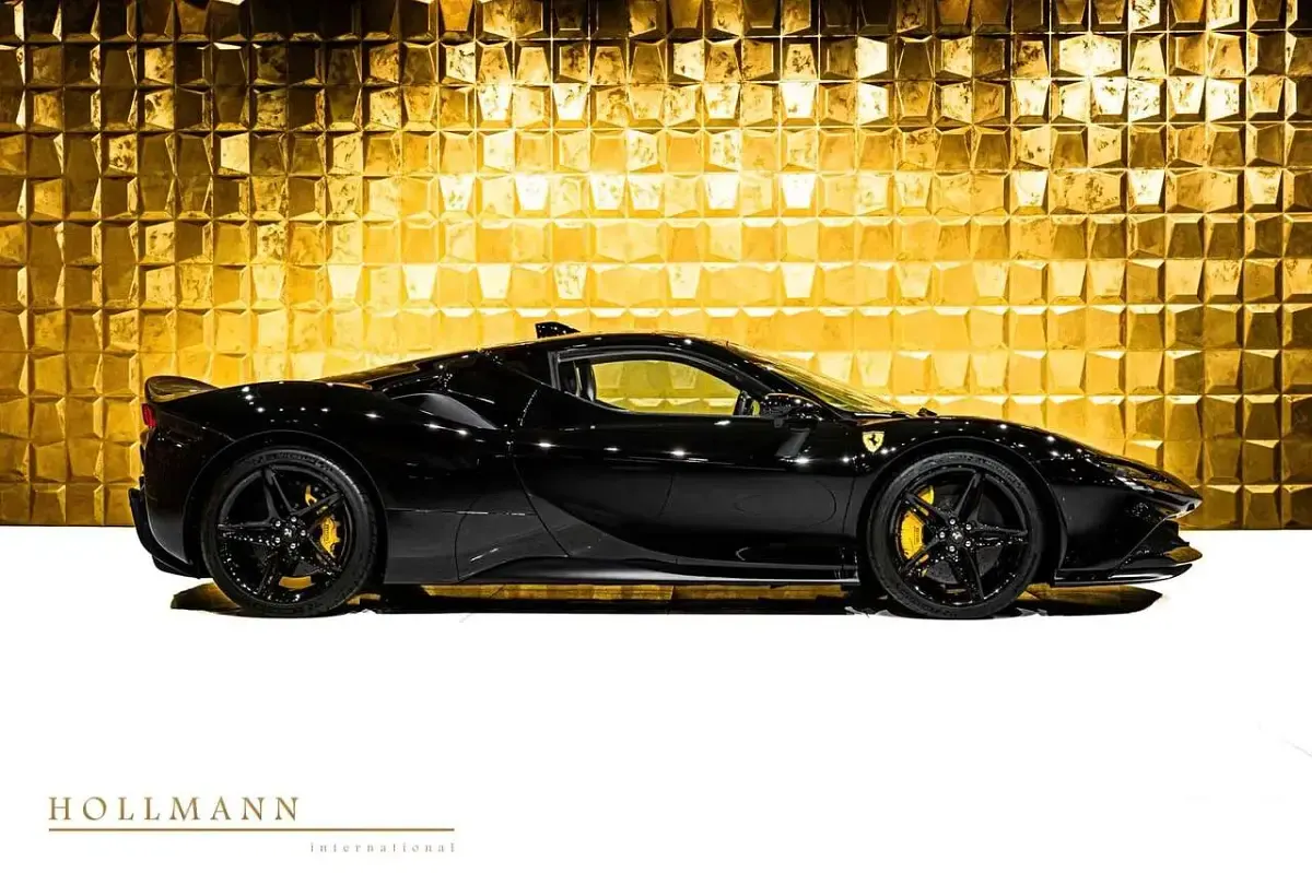 Gebraucht Ferrari SF90 999 PS (734 kW) 2021 Nero black Coupé