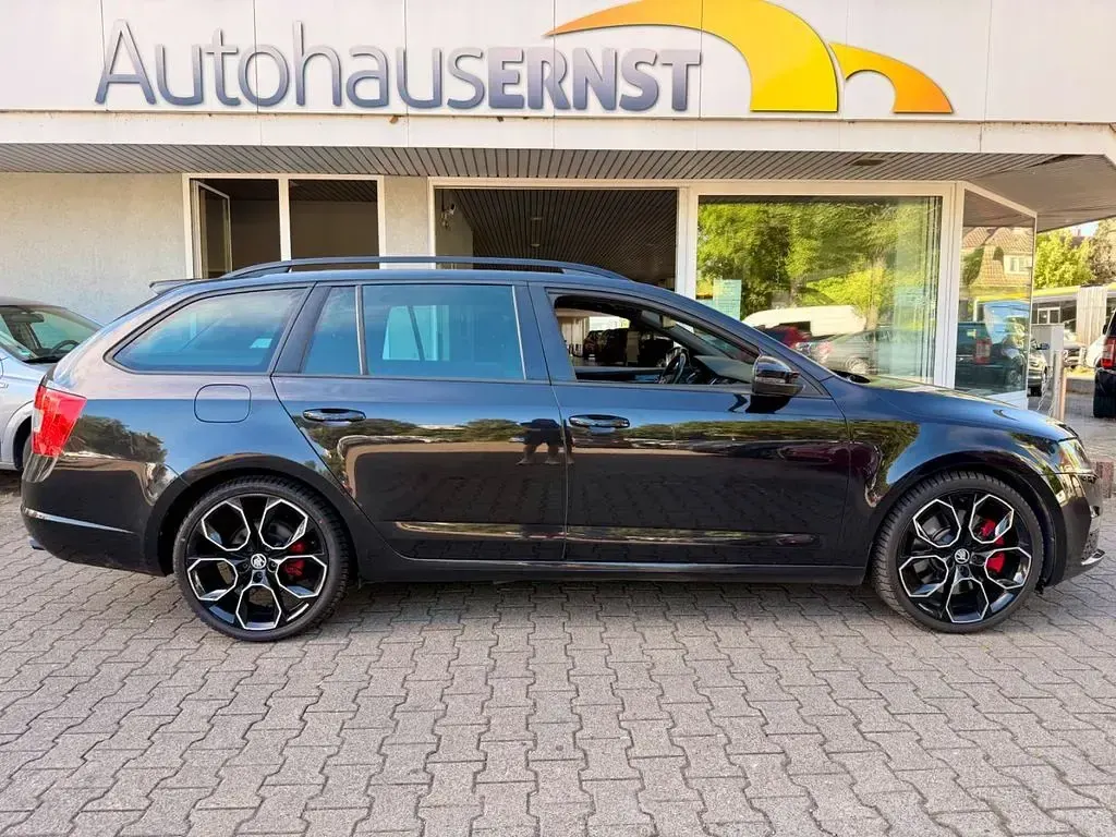 Gebraucht Skoda Octavia RS 230 PS (169 kW) 2016 Cerna magic/black magic (metallic) Kombi