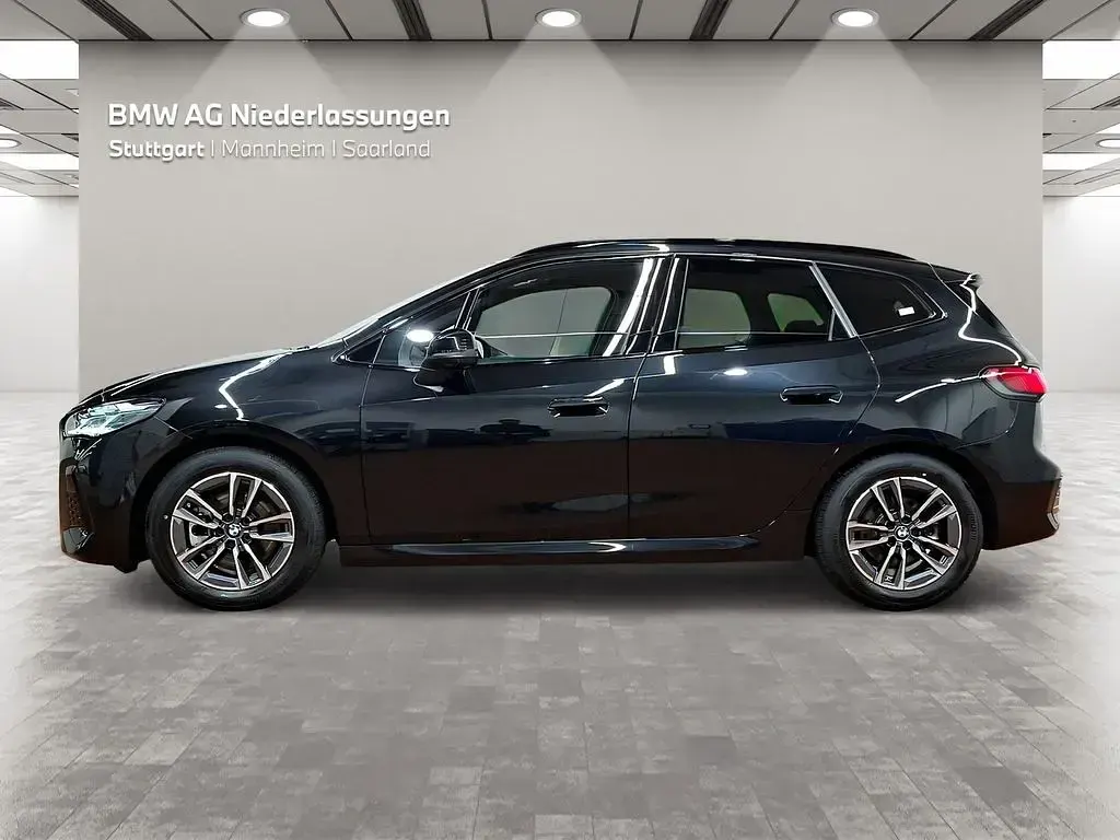 Gebraucht BMW 223 Active Tourer Efficient Dynamics 204 PS (150 kW) 2025 Schwarz Van / Kleinbus