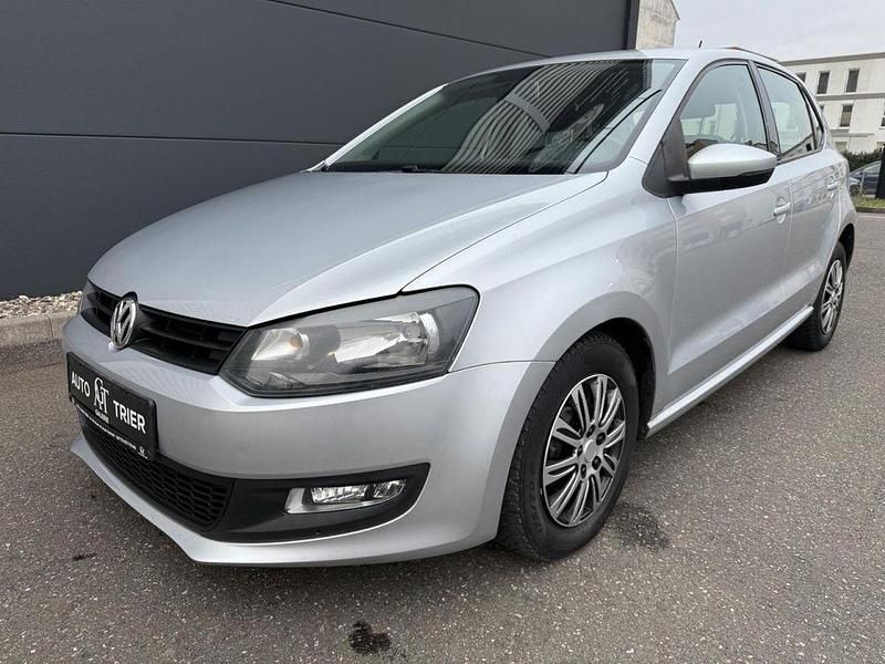 Gebraucht VW Polo 90 PS (66 kW) 2009 Silber Limousine