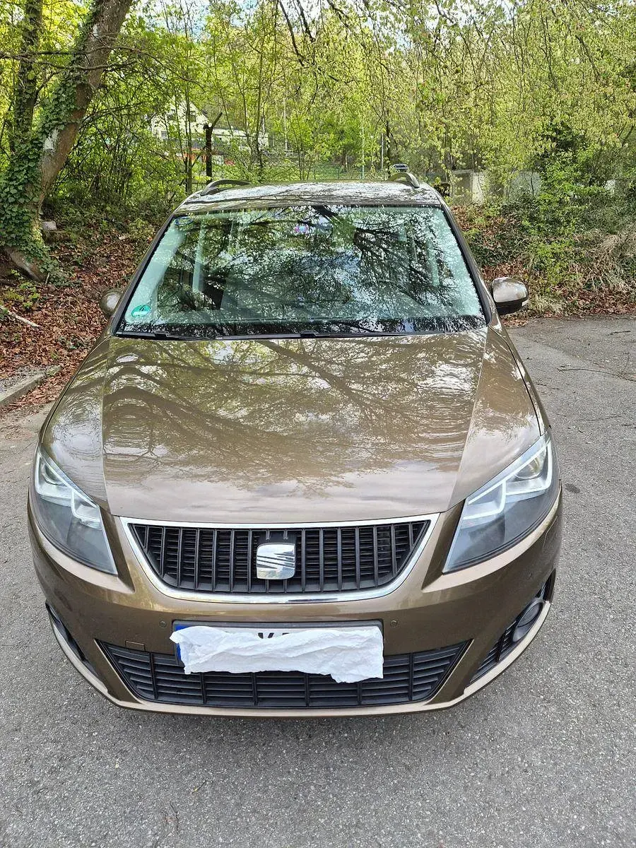 Gebraucht Seat Alhambra Ecomotive 150 PS (110 kW) 2010 Braun Van / Kleinbus