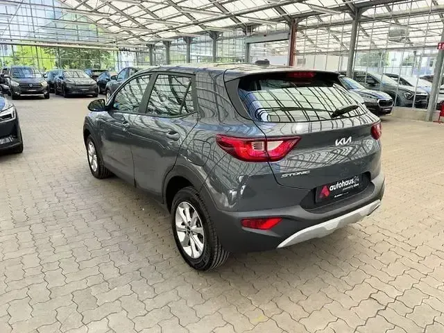 Gebraucht Kia Stonic Edition 7 101 PS (74 kW) 2022 Grau SUV