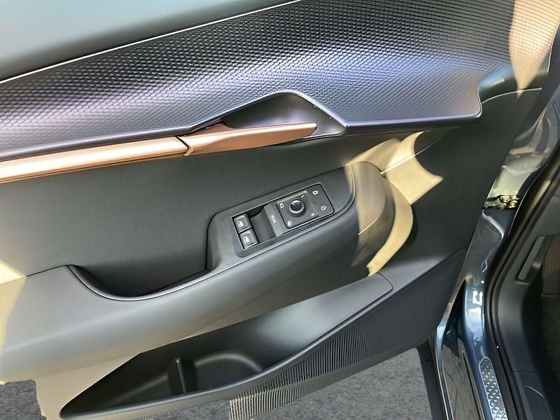 Gebraucht Cupra Tavascan 210 kW (286 PS) 2025 Blau SUV