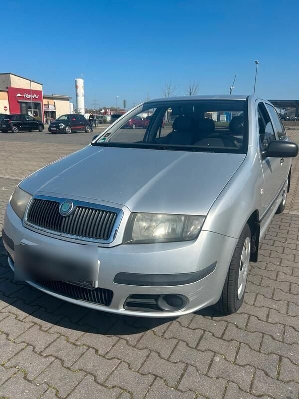 Gebraucht 2006 Skoda Fabia Kleinwagen | 2.100 € (Etwas zu teuer) - Bild 1/4