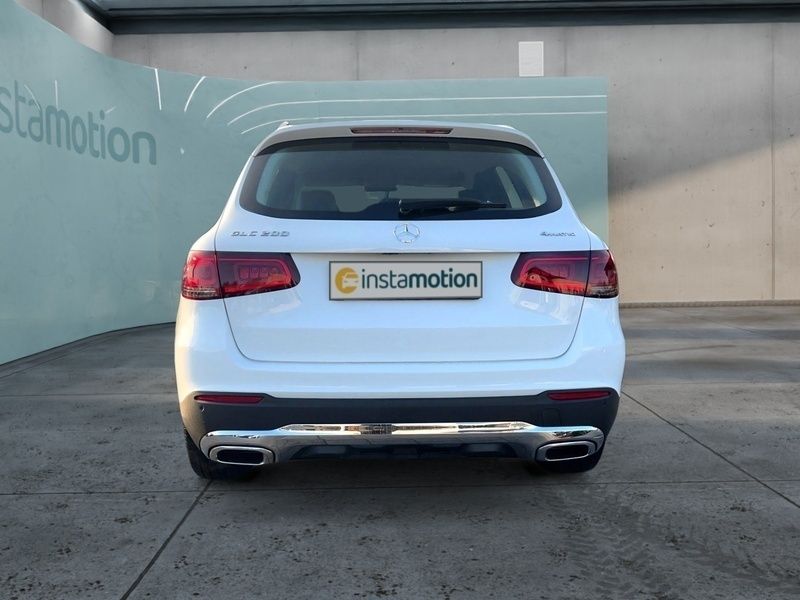 Gebraucht Mercedes GLC200 197 PS (144 kW) 2020 Weiß SUV