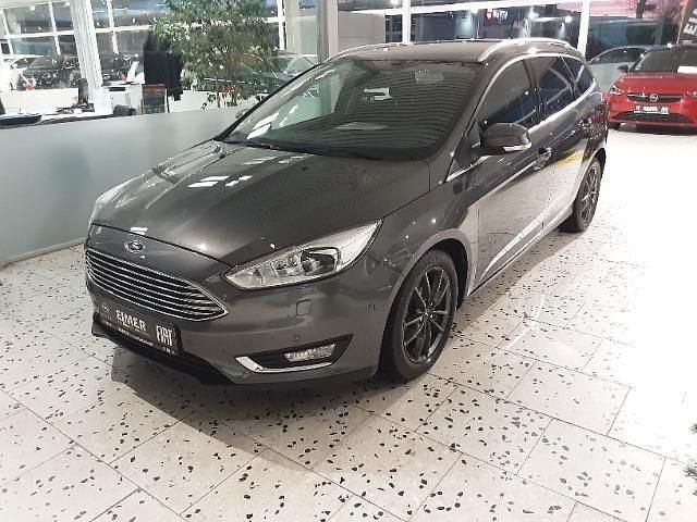 Gebraucht Ford Focus 125 PS (91 kW) 2018 Grau Kombi