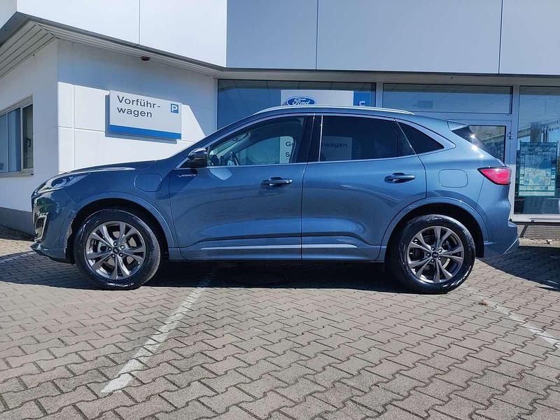 Gebraucht Ford Kuga Vignale 152 PS (111 kW) 2023 Chromablau metallic SUV