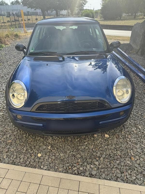 Gebraucht Mini ONE 90 PS (66 kW) 2001 Blau Kleinwagen