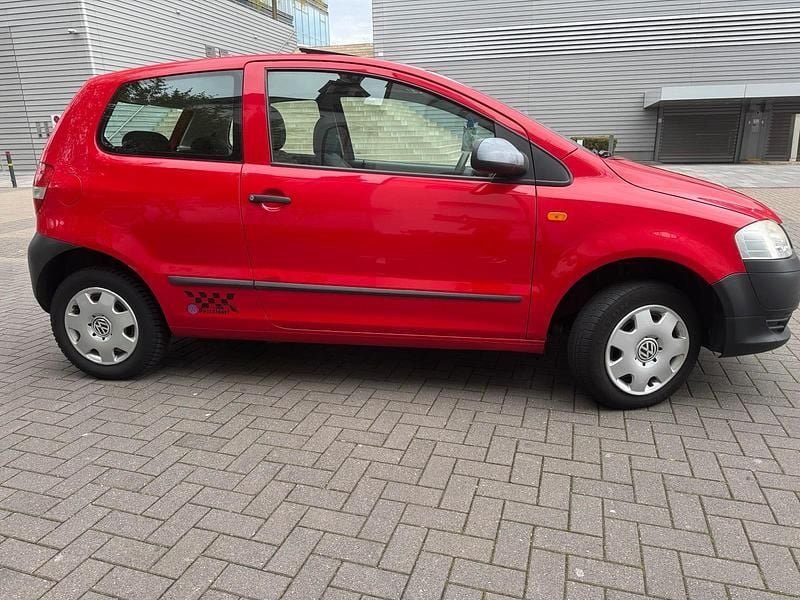 Gebraucht VW Fox 55 PS (40 kW) 2006 Rot Kleinwagen